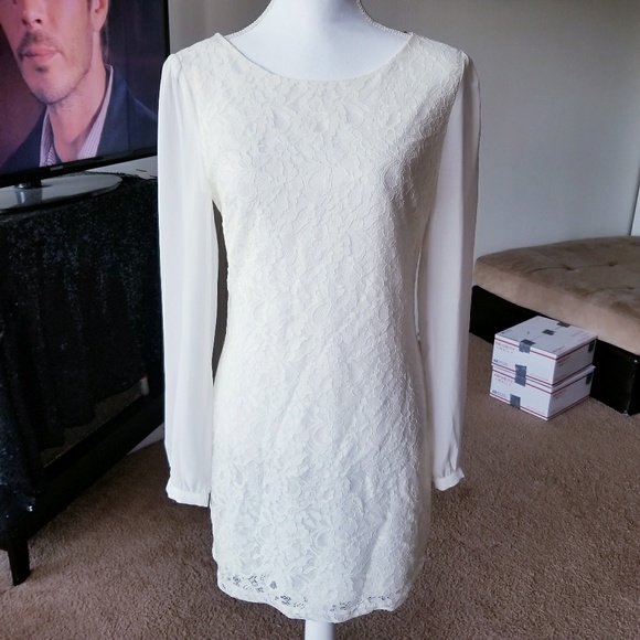 Forever 21 Dresses & Skirts - 🎃 5/$20 NWT Forever 21 lace white dress